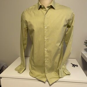 R W @ Co. Mens shirt.